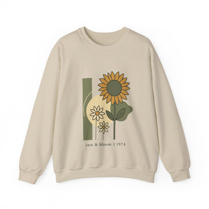 Sun & Bloom Crewneck Sweatshirt — Vintage Sunflower Graphic Gildan 18000