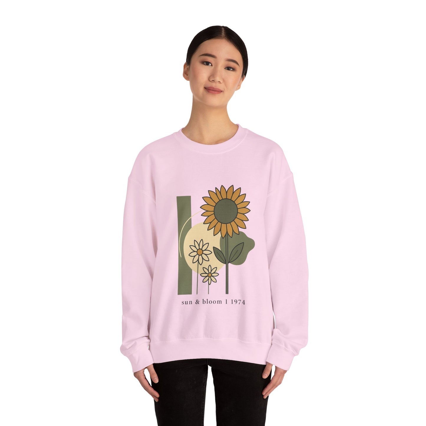 Sun & Bloom Crewneck Sweatshirt — Vintage Sunflower Graphic Gildan 18000
