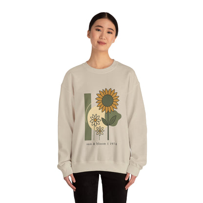 Sun & Bloom Crewneck Sweatshirt — Vintage Sunflower Graphic Gildan 18000
