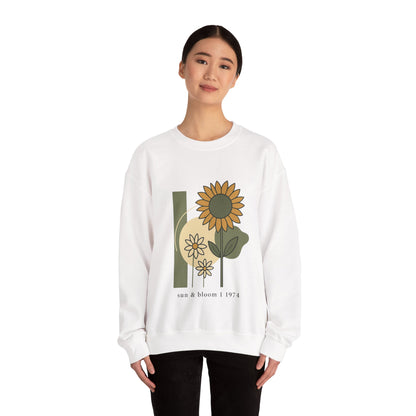Sun & Bloom Crewneck Sweatshirt — Vintage Sunflower Graphic Gildan 18000